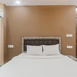 Oyo Tripureswari Guest House